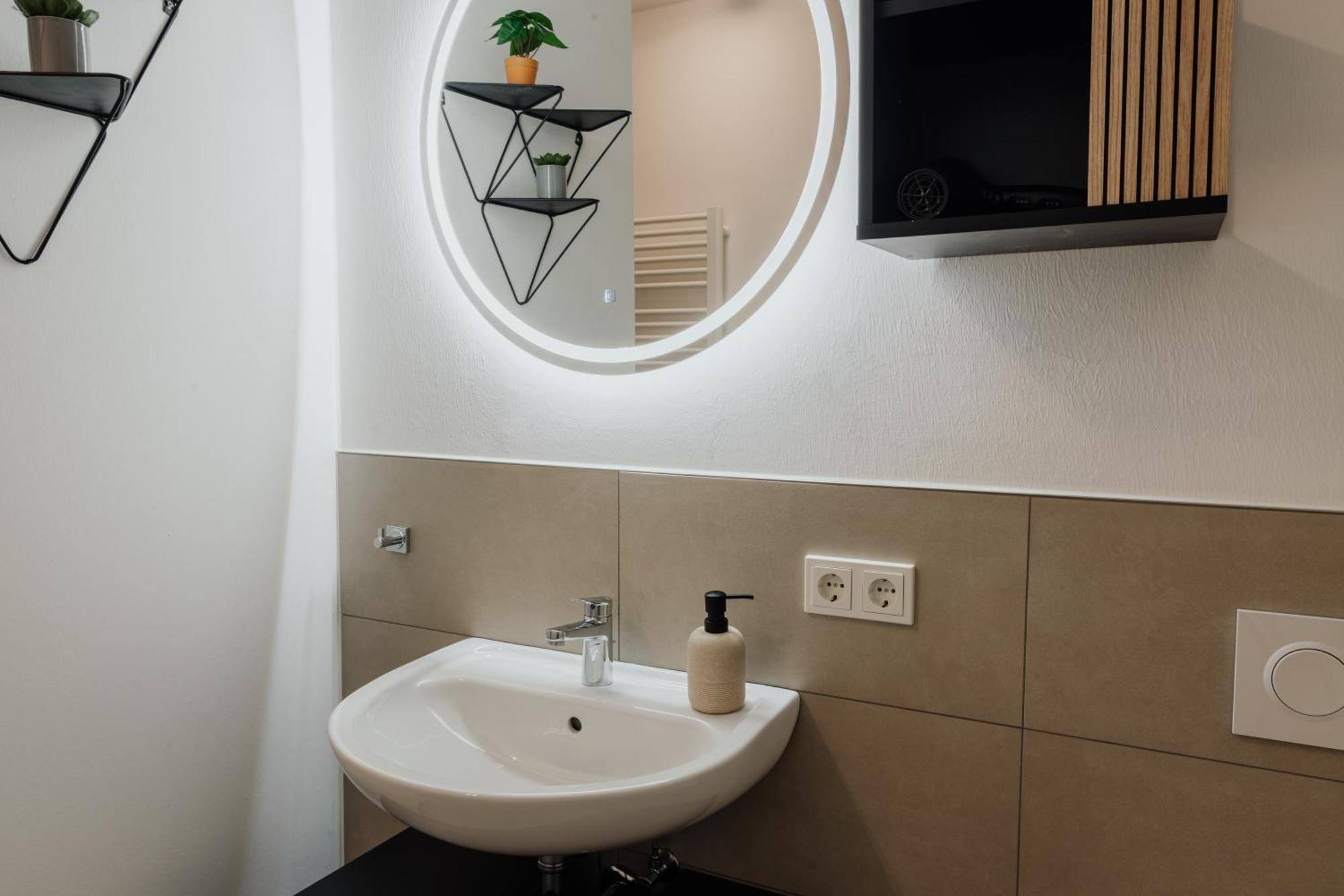 Cityheart Appartement - Stadt Mitte - Stilvoll Passau Eksteriør bilde